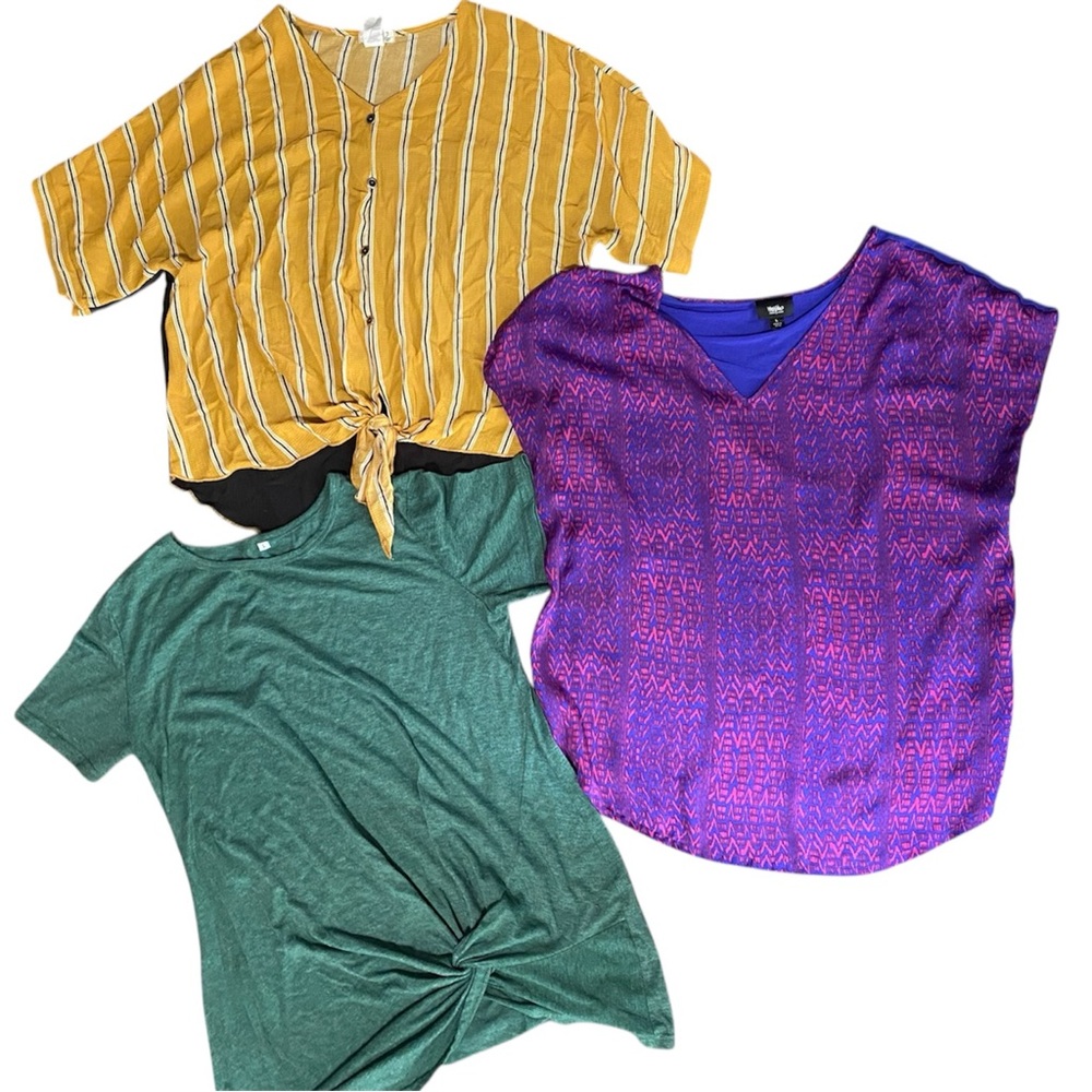 BUNDLE (3) L Short Sleeve Tops